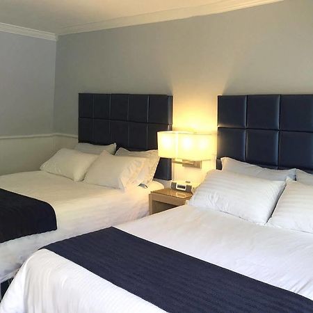 Atlantic Inn Newington Екстер'єр фото